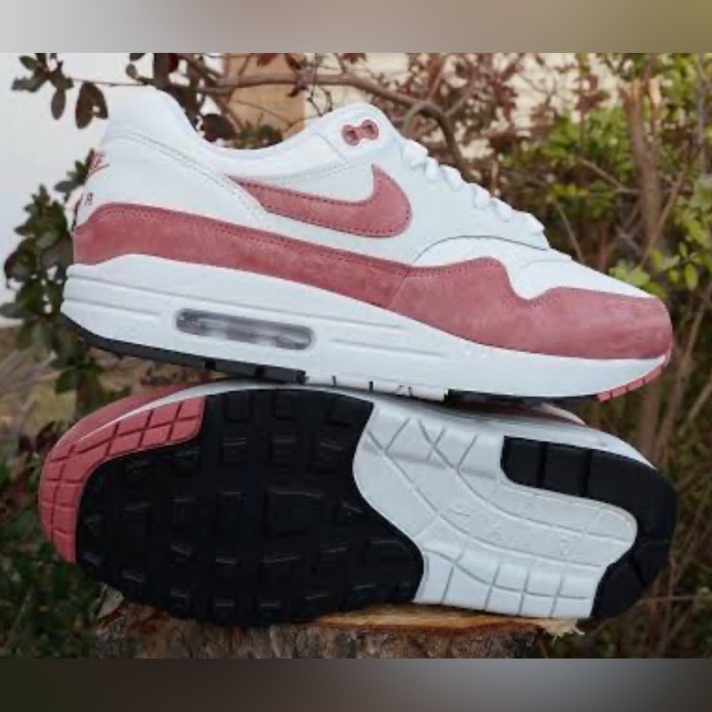 Women'sw Nike Air Max 1 '87 White/Canyon Pink-Summit White (FZ1468 100)